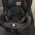 كرسي سيارة اطفال