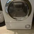 نشافة ملابس كاندي