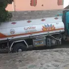 يوجد لدينا وايتات سحب وتنضيف اعزكم الله صرف الصحي والمجار