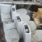 30 مغاسل وكراسي حمامات