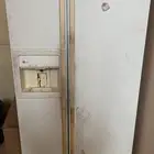 ثلاجة للبيع بابين كهربة 110