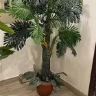 شجر صناعي كبير