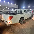 ونيت L200 مستبيشي