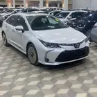 تويوتا كورولا فل كامل GLI ابيض و فضي 2025 اصفار