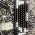 كيبورد ميكانيكي و ماوس لاسلكي