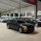 كيا 8 2022 عداد 104000 اسود نص فل