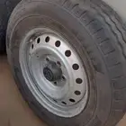 جنوط هايلكس مع 4 كفرات