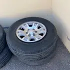 جنوط يوكن مع كفراتها
