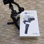 معدات تصوير احترافية بحالة شبه جديدة (Nikon) وملحقاتها