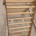 سرير اطفال ايكيا بحاله ممتازه مع سلم اطفال خشبيات