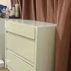 تسريحة بيضا ثلاث دروج