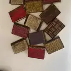 للبيع بعض الاكسسورات المنزلية رفوف ولوحات ع السوم