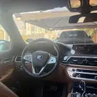 بي ام دبليو 2020 نصف فل