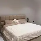 سرير للبيع