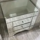 غرفة تسريحة كومدينة دولاب