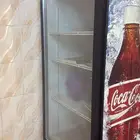 ثلاجة عرض للبيع