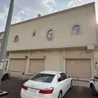 محل للايجار على طريق الإمام النسائي حي العزيزية