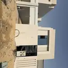 للبيع فله في حي الدوحه الجنوبيه بتصميم عصري