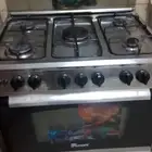 فرن خمس عيون شبه جديد استخدام بسيط