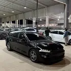كيا 5 2020عداد 85000 بنزين