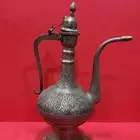 إبريق نحاس منقوش بالكامل