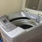 غسالة ملابس توماتيك