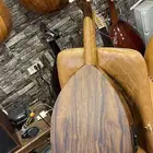 للبيع عود