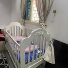 سرير اطفال كبير وجديد