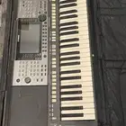 اورج (كيبورد) Yamaha A3000 بحالة شبه جديد ملحقاته كلها
