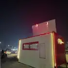 للبيع عربة (فود ترك) مجهزة بالكامل تحمل براند خاص