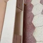 طاولة تلفزيون شبه جديدة