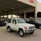 تويوتا ربع 2009 عداد 180 حكومي ابيض بدي محركات سليم