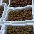 تمر حلال للبيع العدد 400 تقريبا أو 500 حق السنة هذي