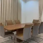 طاولة طعام ممتازة