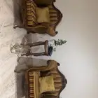 طقم كنب مع دولاب عبايات