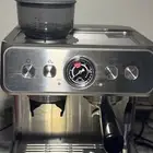 مكينة اسبريسو ميركا مع مطحنة مدمجة