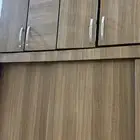 اثاث للبيع سرير ودولاب ومرايه كومدينه شبه الجديد