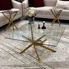 طاولات للبيع