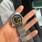 ساعة وايست اند قديمه