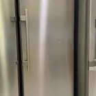 ثلاجه وفريزر للبيع