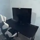 طاولة وكرسي قيمنق