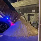 قلابات رمل احمر ورمل ابيض جميع انواع التربه