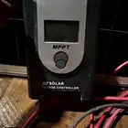 للبيع بطاريات و الواح طاقة شمسيه