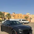 للبيع او البدل مناسب تشارجر RT 2017