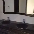 حوض مغسلة مع مراية كبير ينفع للمجالس