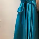 فساتين للبيع