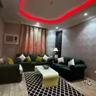 للايجار شقه مفروشه غرفه وصاله مفروشه قريب البحر والمطار