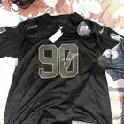 للبيع 3 تيشرتات NFL