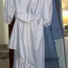فستان بقماش فخم وناعم لبس مره واحده ريال130
