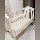 سرير اطفال مكة